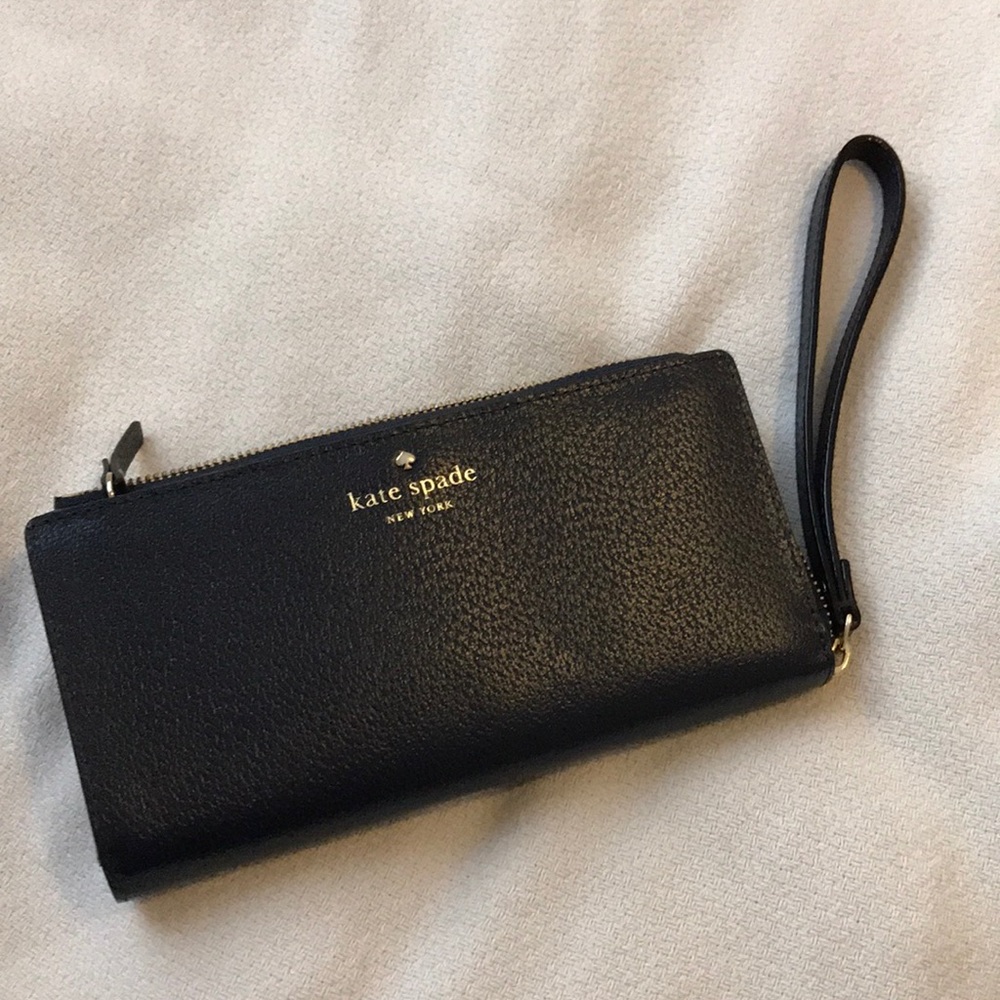 Kate Spade NY wristlet